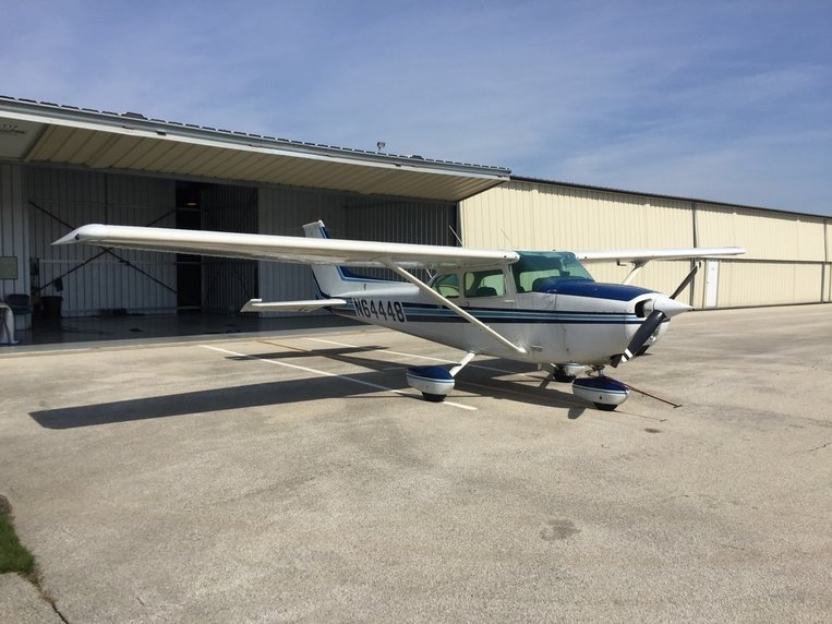 1975 Cessna 172M Skyhawk